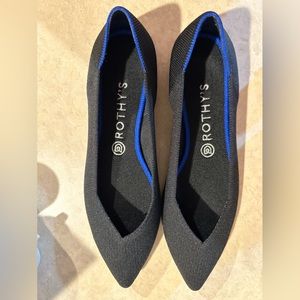 Rothy’s Black Points, size 10.5